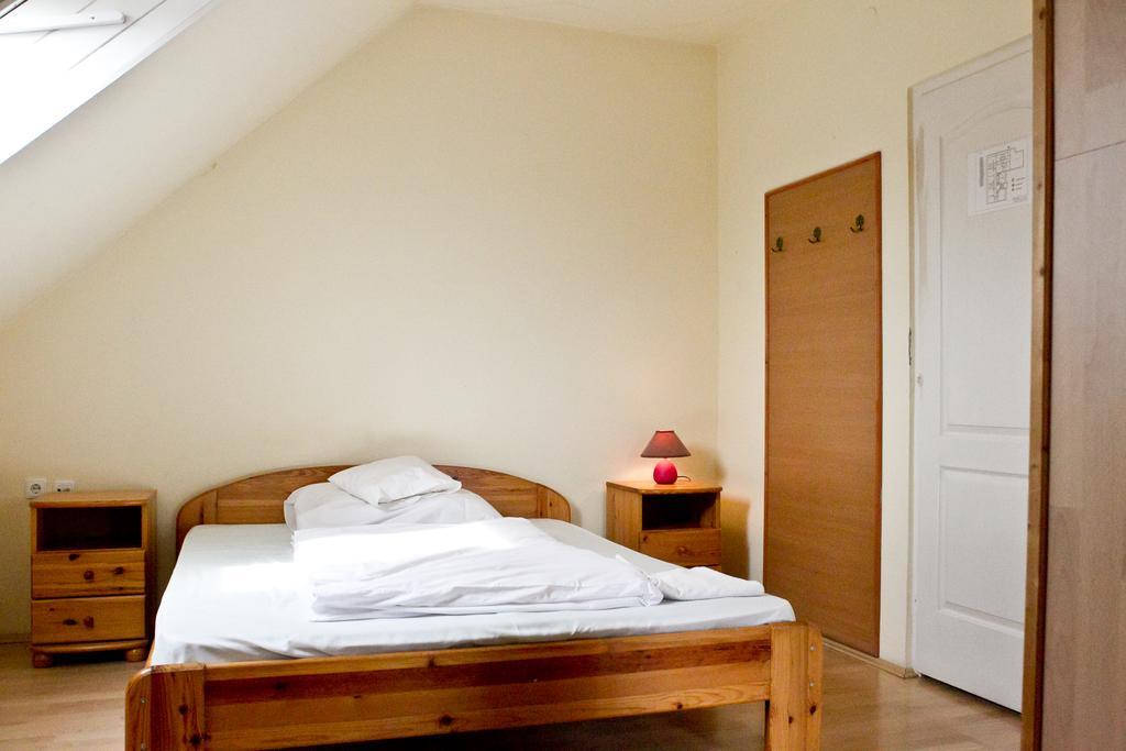 Bed and Breakfast Szekely Fogado Tunyogmatolcs Номер фото