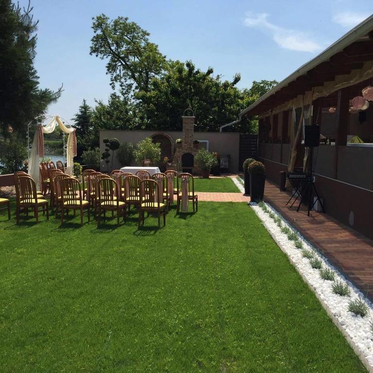 Bed and Breakfast Szekely Fogado Tunyogmatolcs Екстер'єр фото